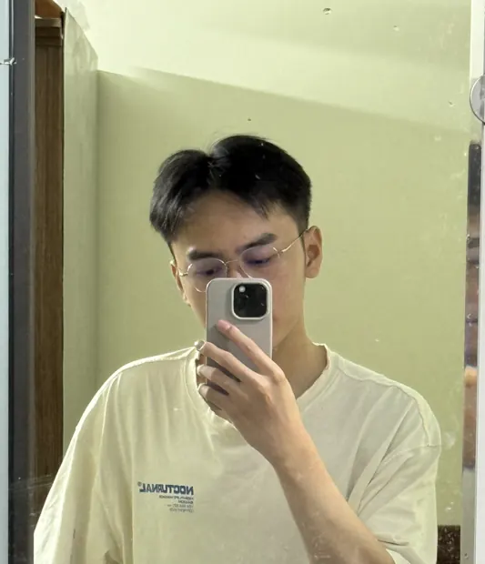 Mirror selfie