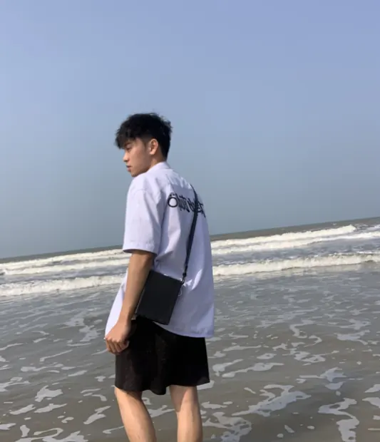 Hung on the beach
